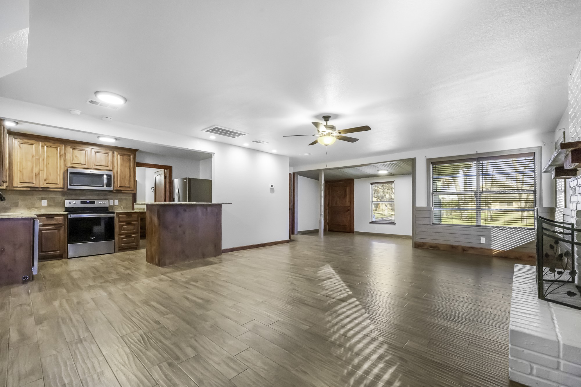 436 E El Camino Real Weatherford TX 76087
