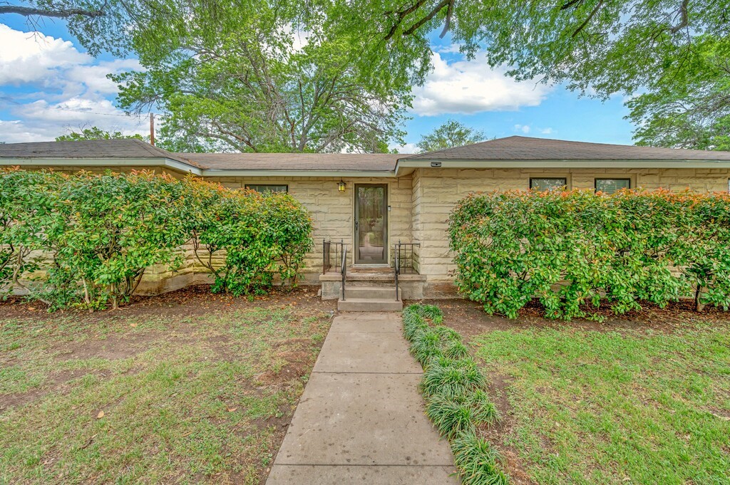 3917 Morrow Avenue Waco TX 76710