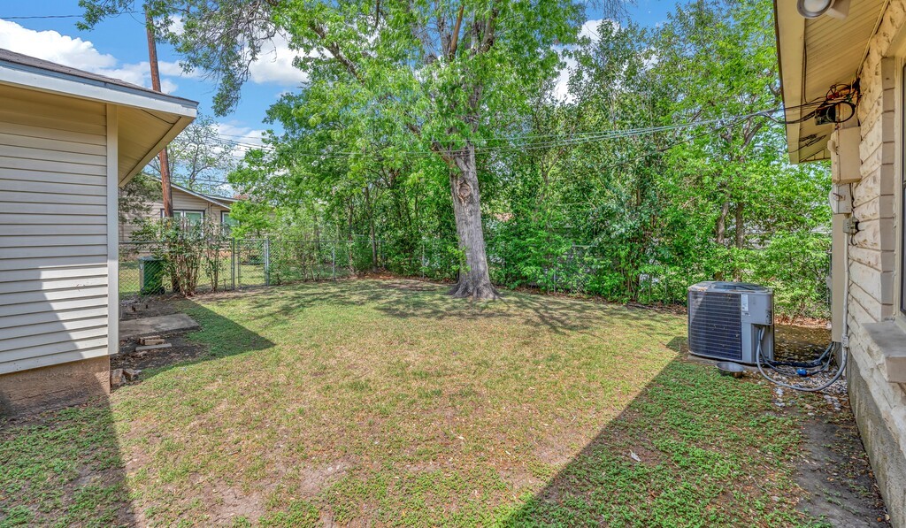 3917 Morrow Avenue Waco TX 76710