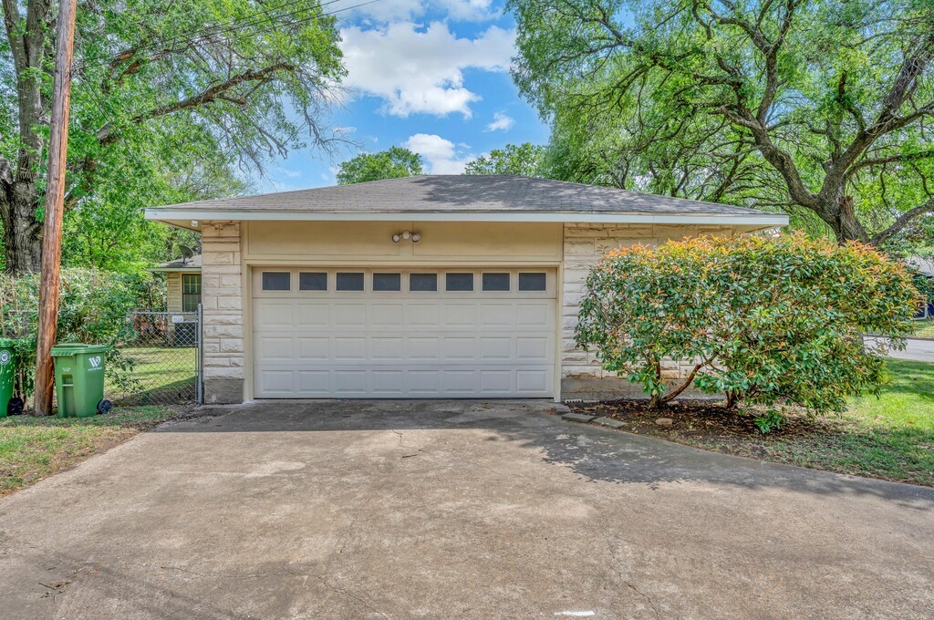 3917 Morrow Avenue Waco TX 76710