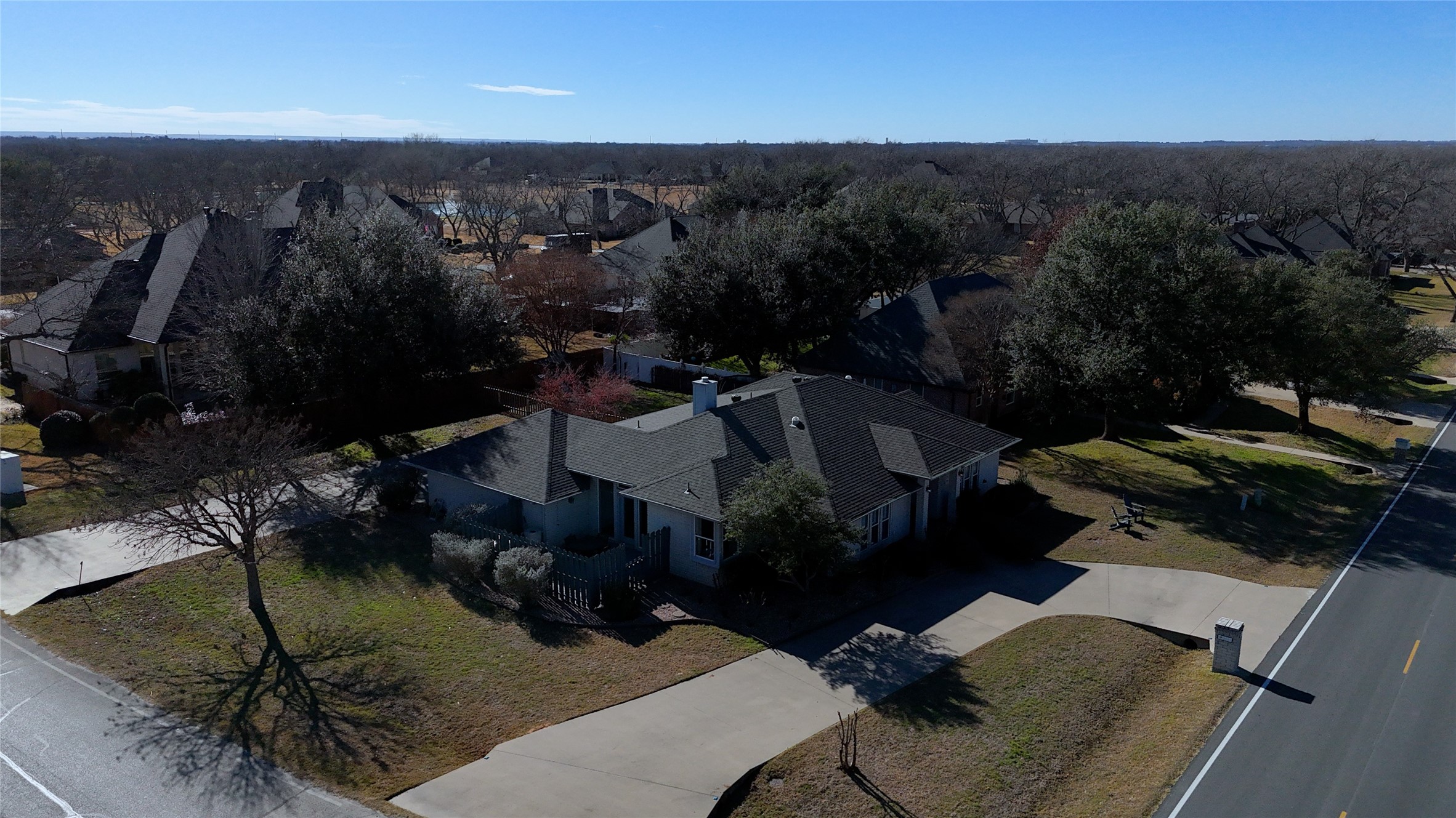 5614 Wedgefield Road Granbury TX 76049
