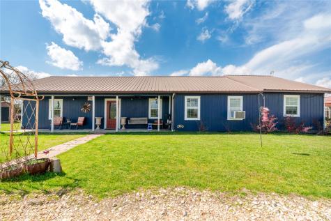 904 County Road 14300 Pattonville TX 75468