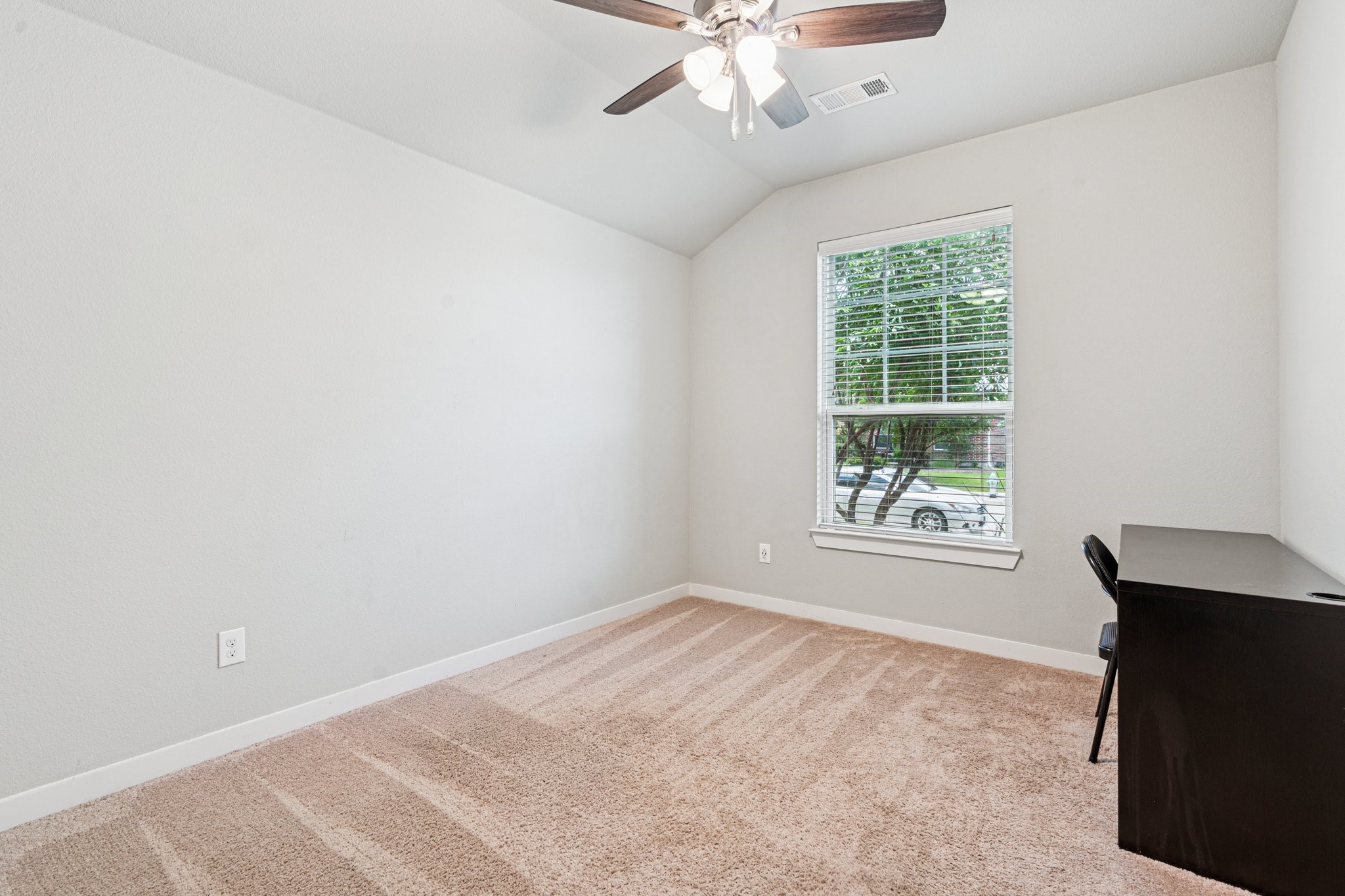 1813 Drover Creek Road Aubrey TX 76227