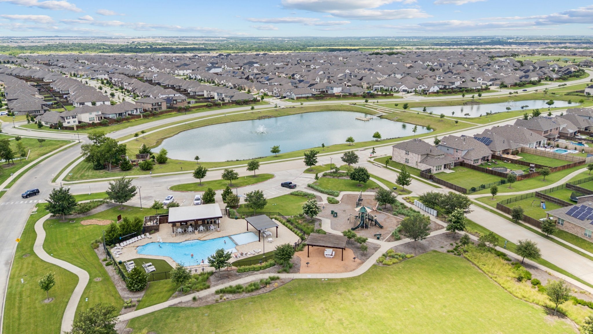 1813 Drover Creek Road Aubrey TX 76227