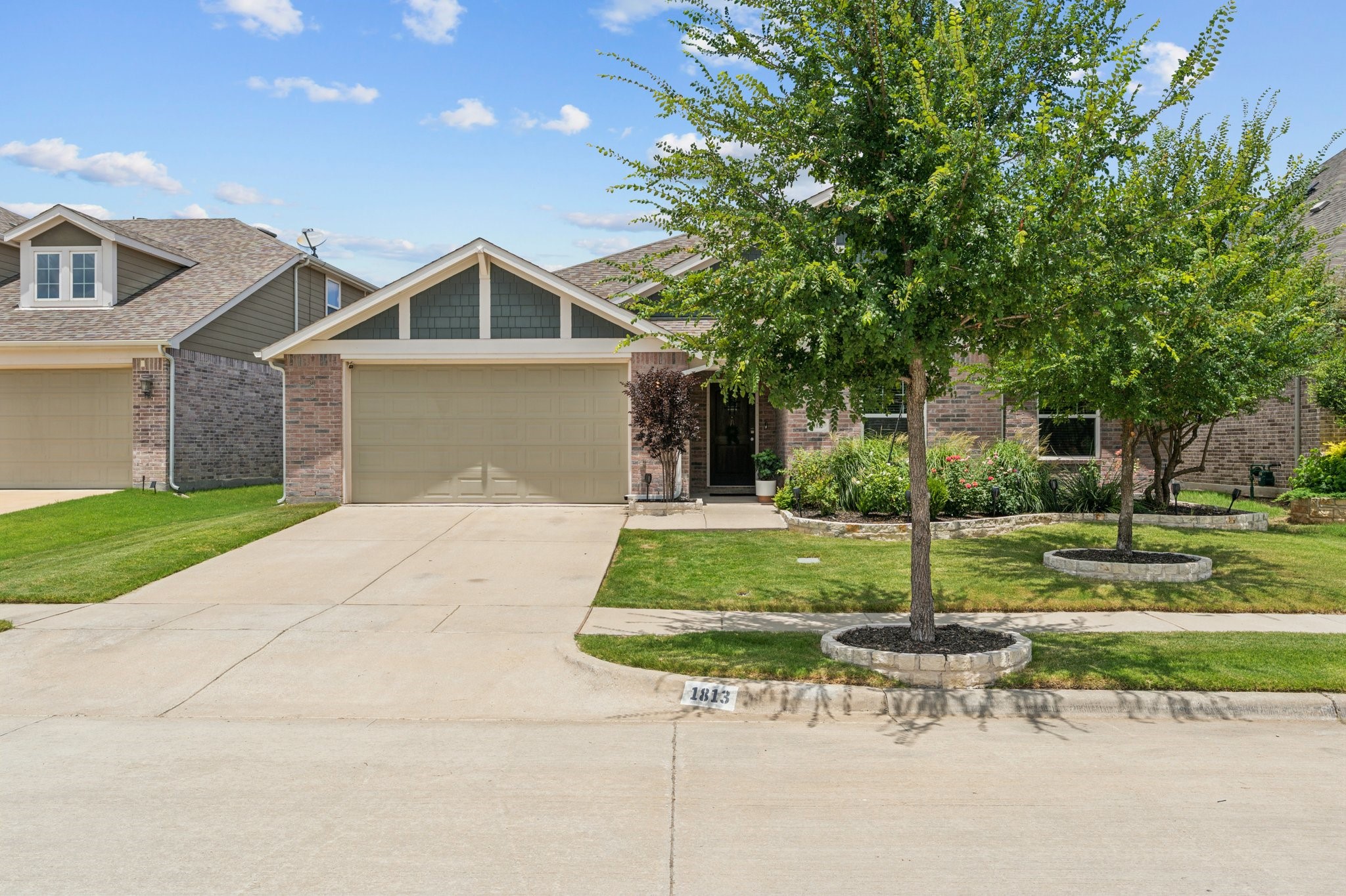 1813 Drover Creek Road Aubrey TX 76227