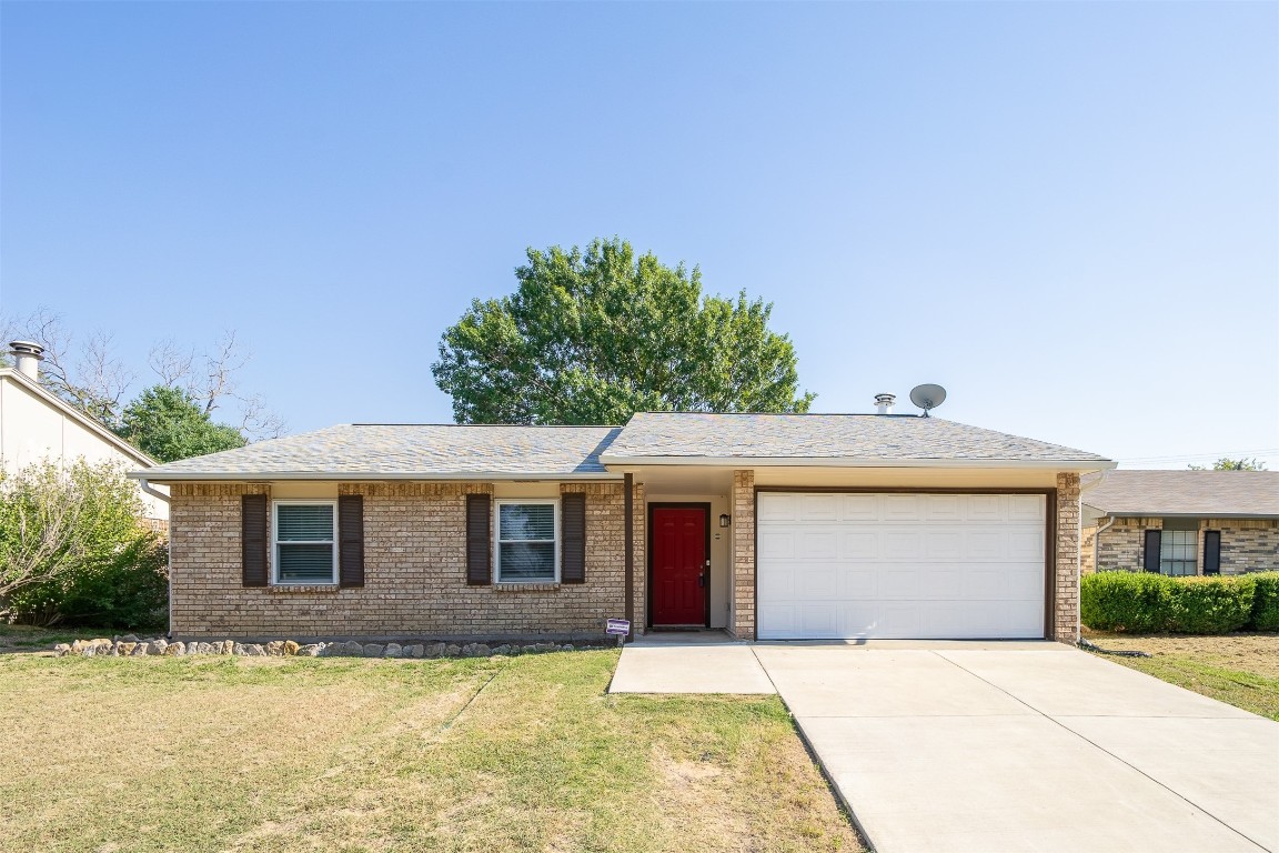 1004 Fort Worth Street Mansfield TX 76063
