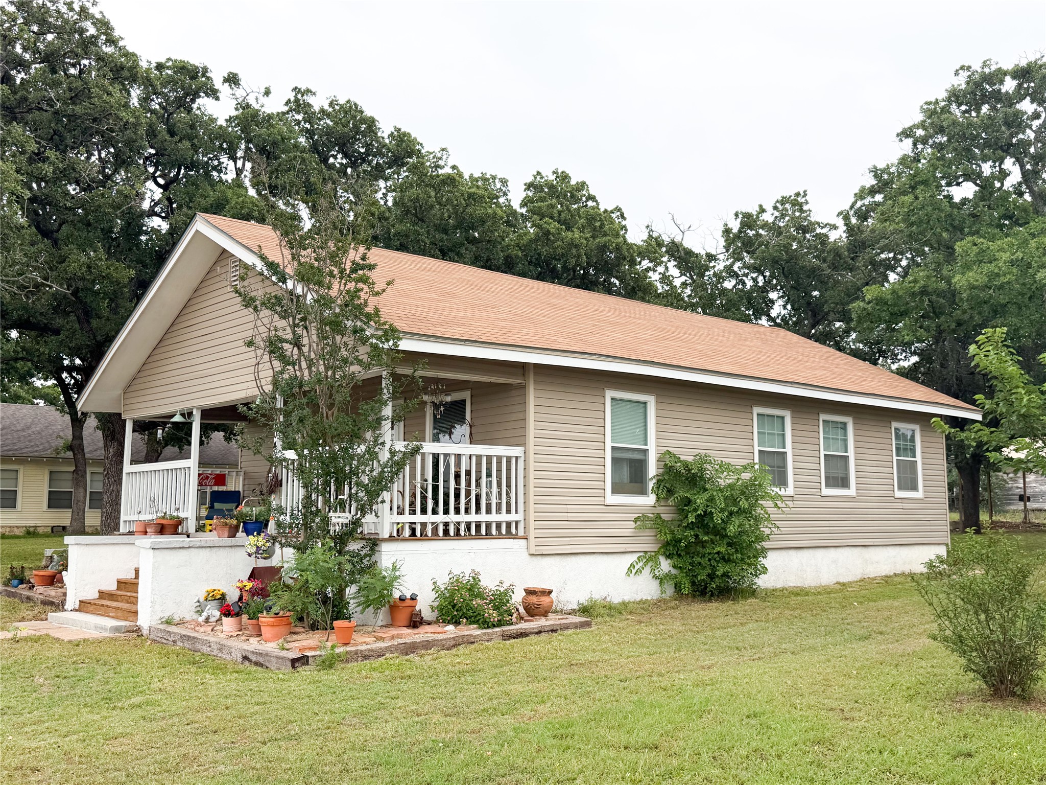 704 E 20th Street Cisco TX 76437