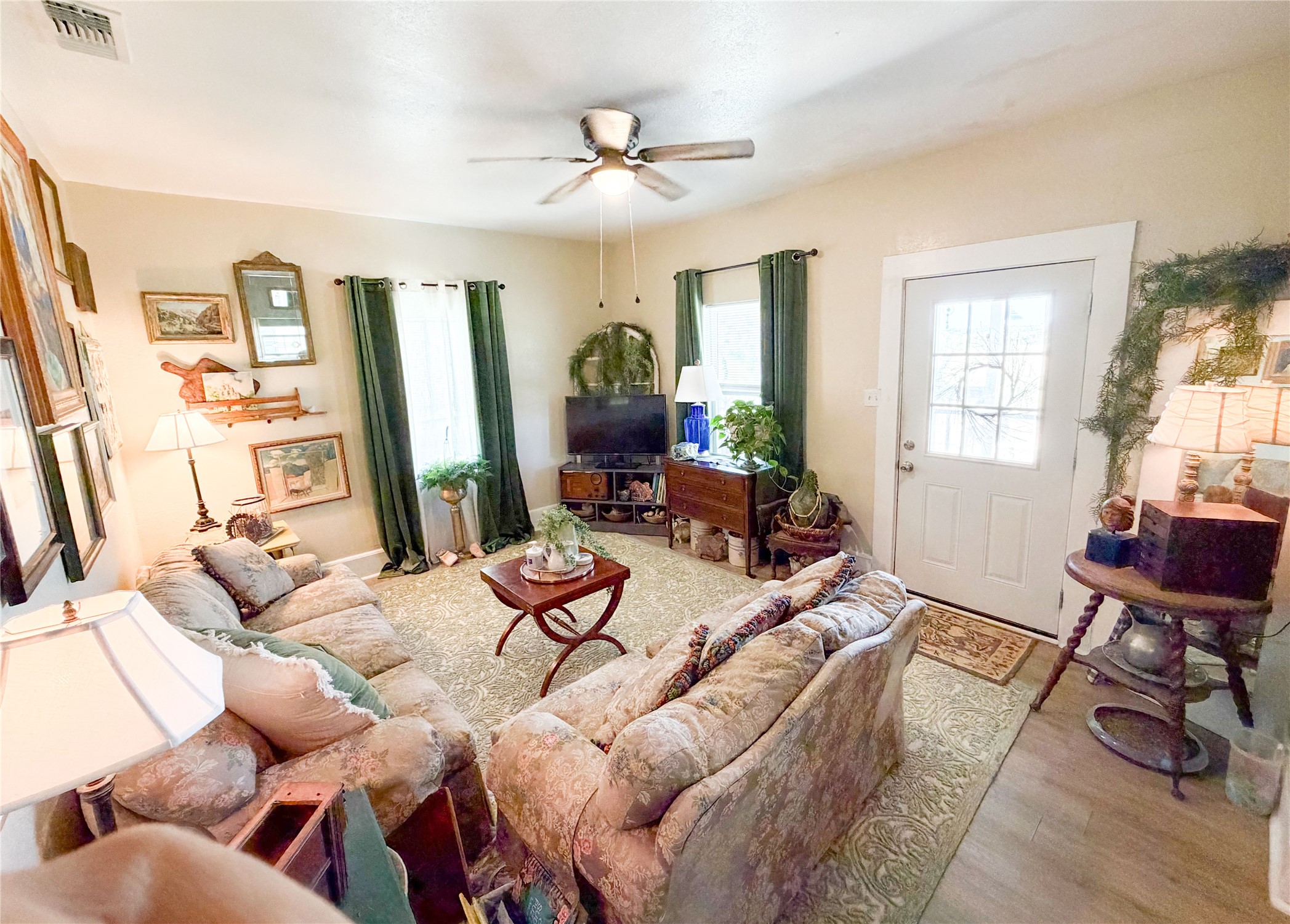 704 E 20th Street Cisco TX 76437