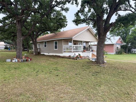 704 E 20th Street Cisco TX 76437