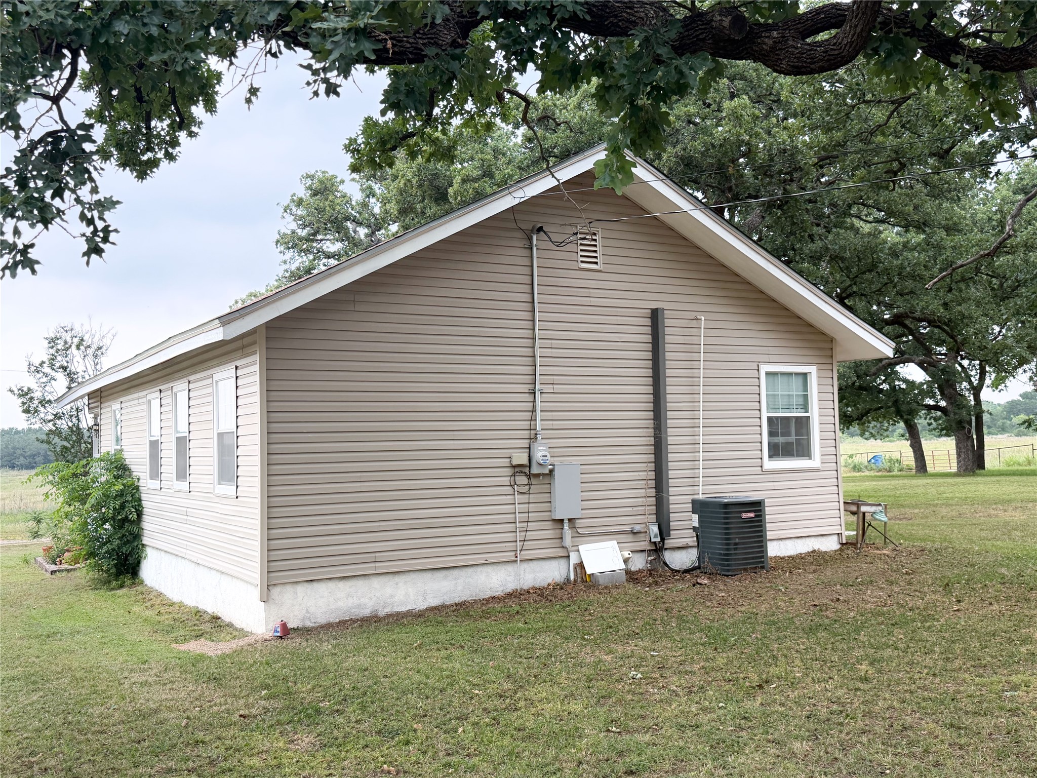 704 E 20th Street Cisco TX 76437