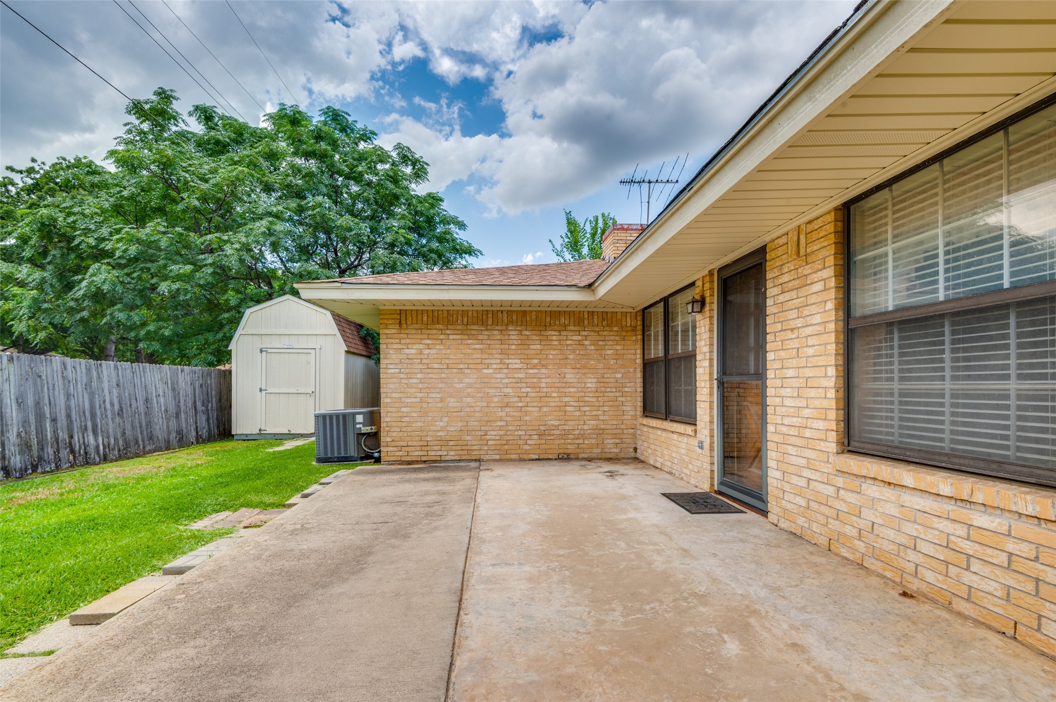 2008 Rocky Cove Irving TX 75060