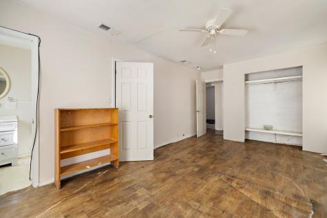 712 Vernon Street Rockdale TX 76567