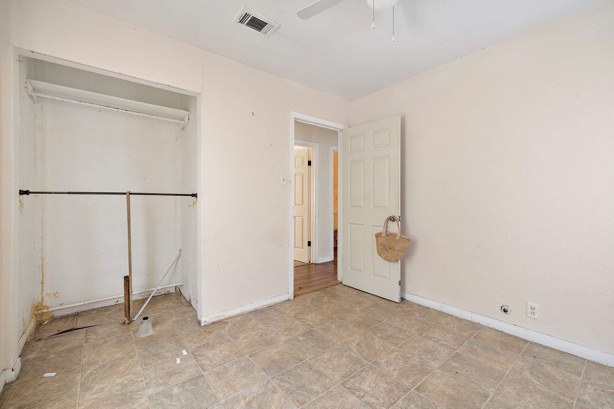 712 Vernon Street Rockdale TX 76567