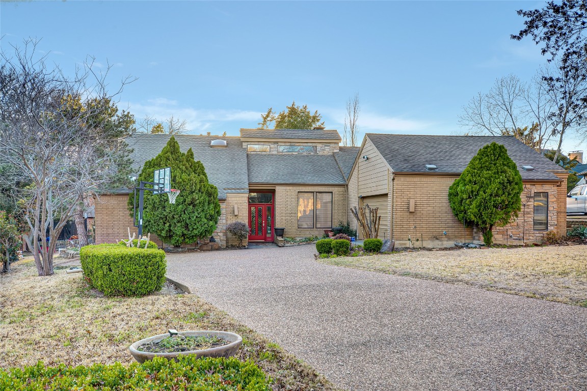 2719 Colonial Circle Mckinney TX 75072