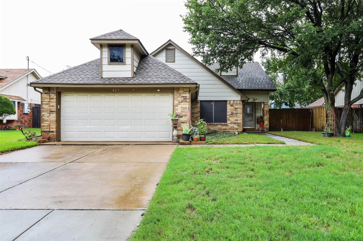 425 Benjamin Lane Arlington TX 76002
