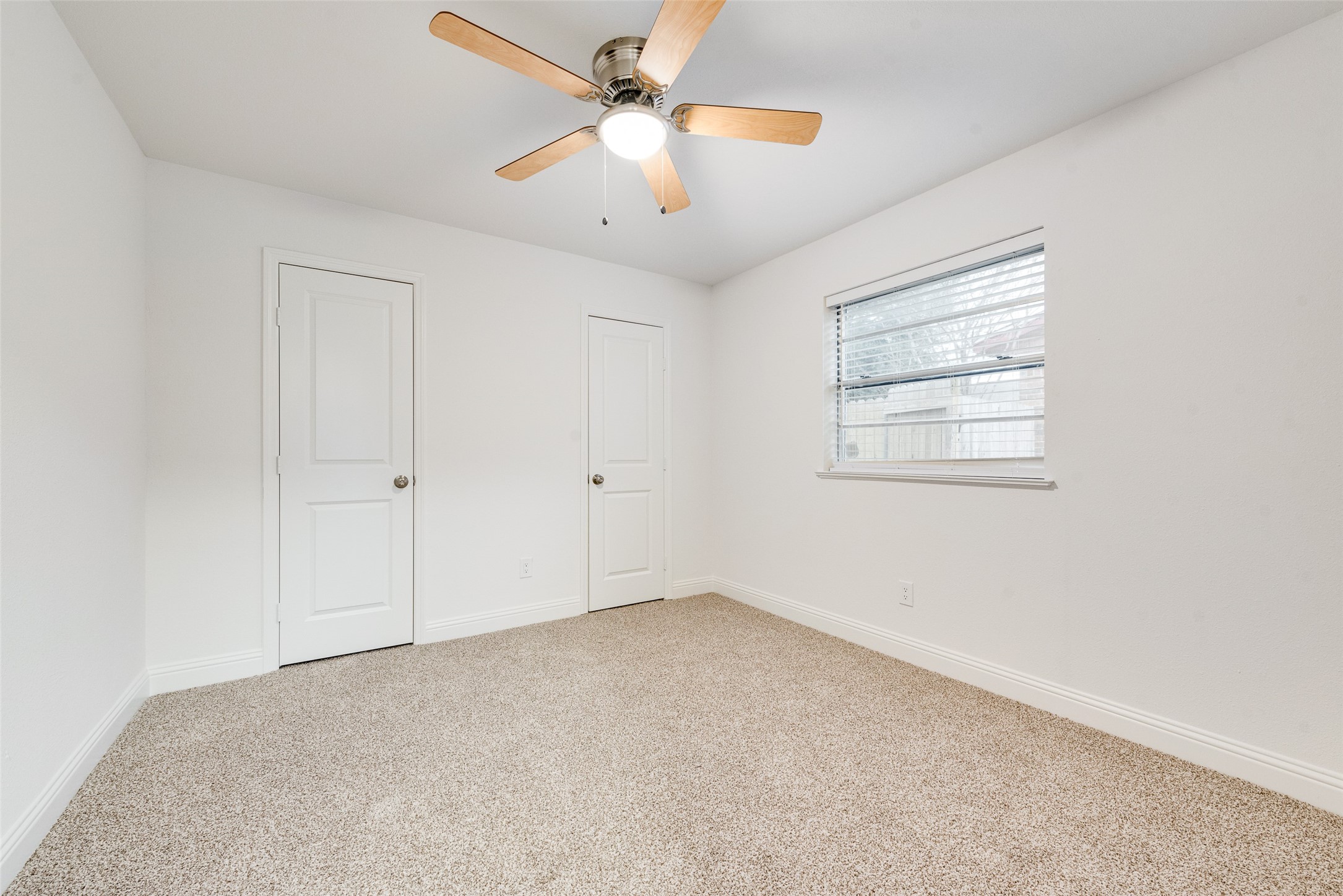 5645 Comer Drive Fort Worth TX 76134