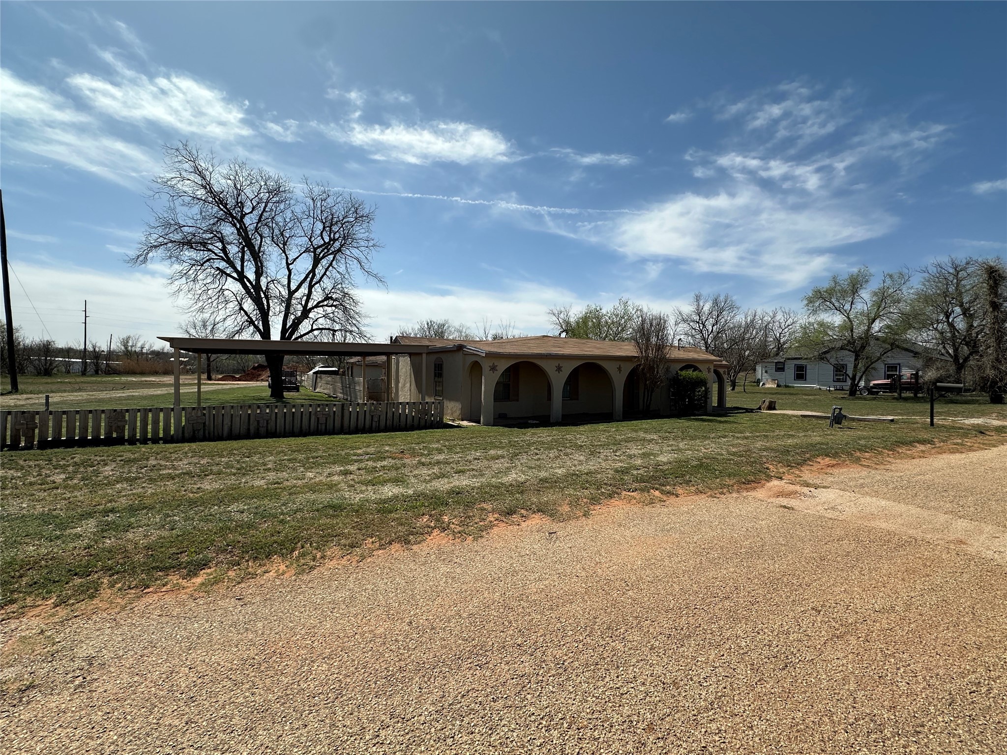 703 W Avenue B Sweetwater TX 79556
