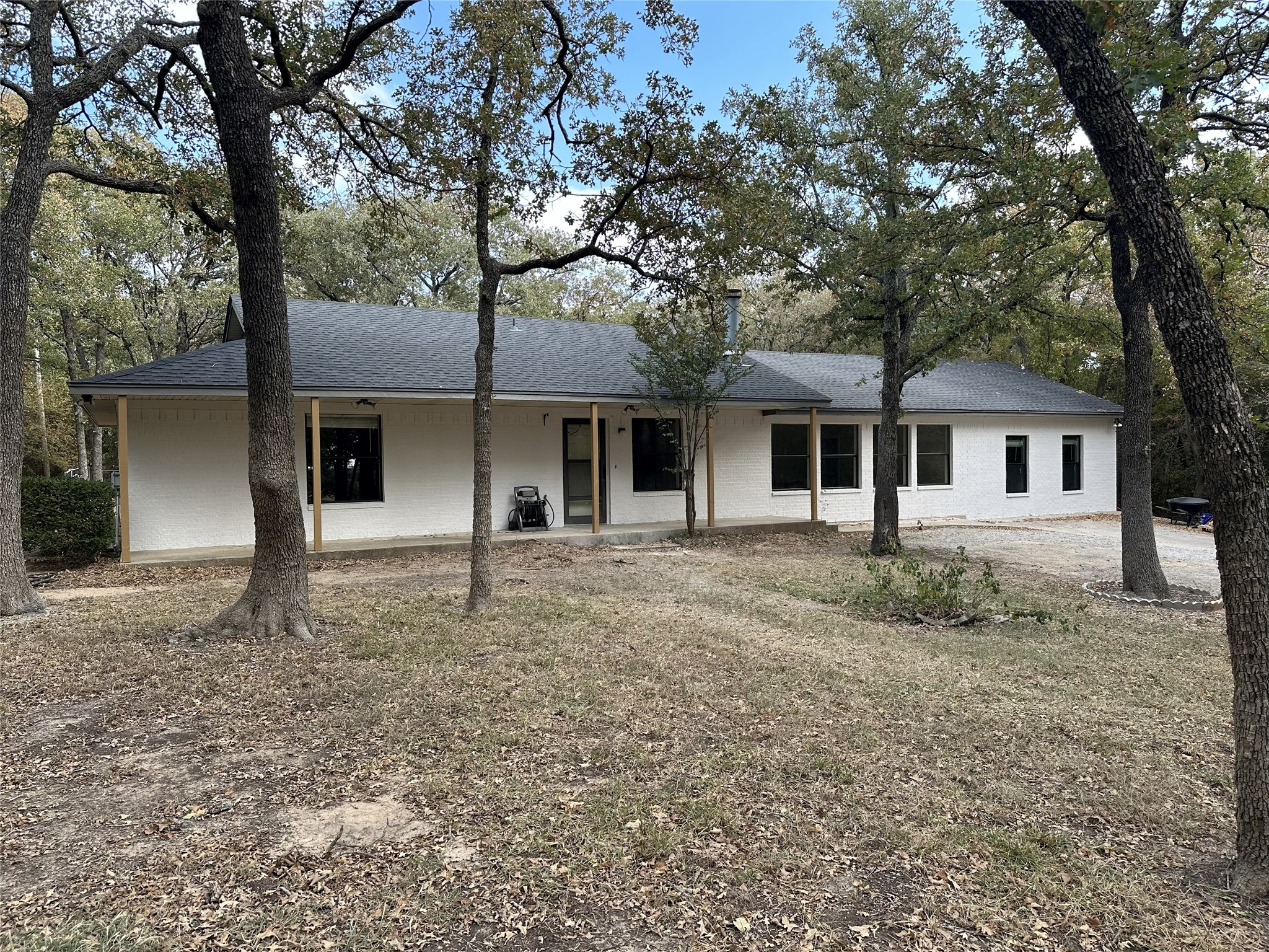 2446 Neely Trail Valley View TX 76272