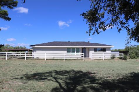 220 Us Highway 380 W Jacksboro TX 76458