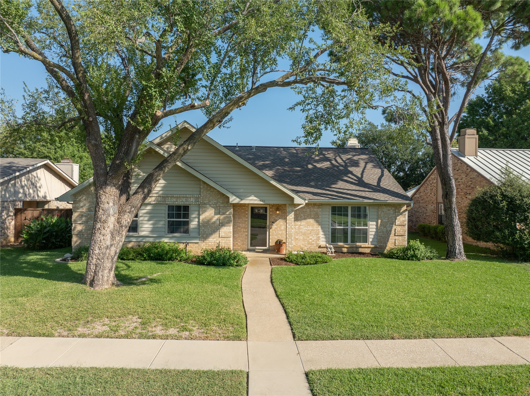 2828 Stratford Lane Flower Mound TX 75028