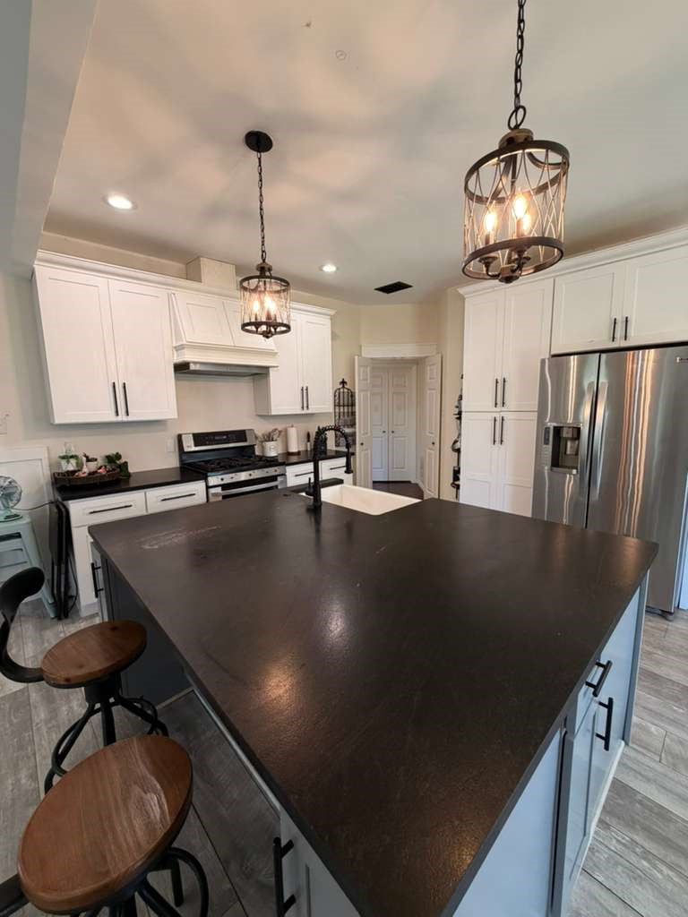906 Busby Cedar Hill TX 75104