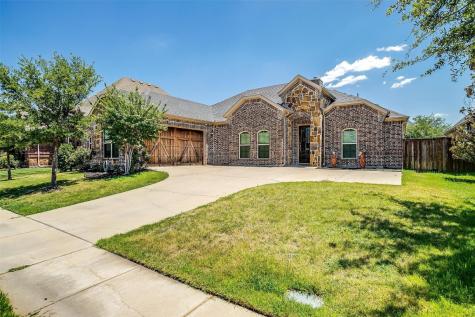 129 Mckinley Drive Burleson TX 76028