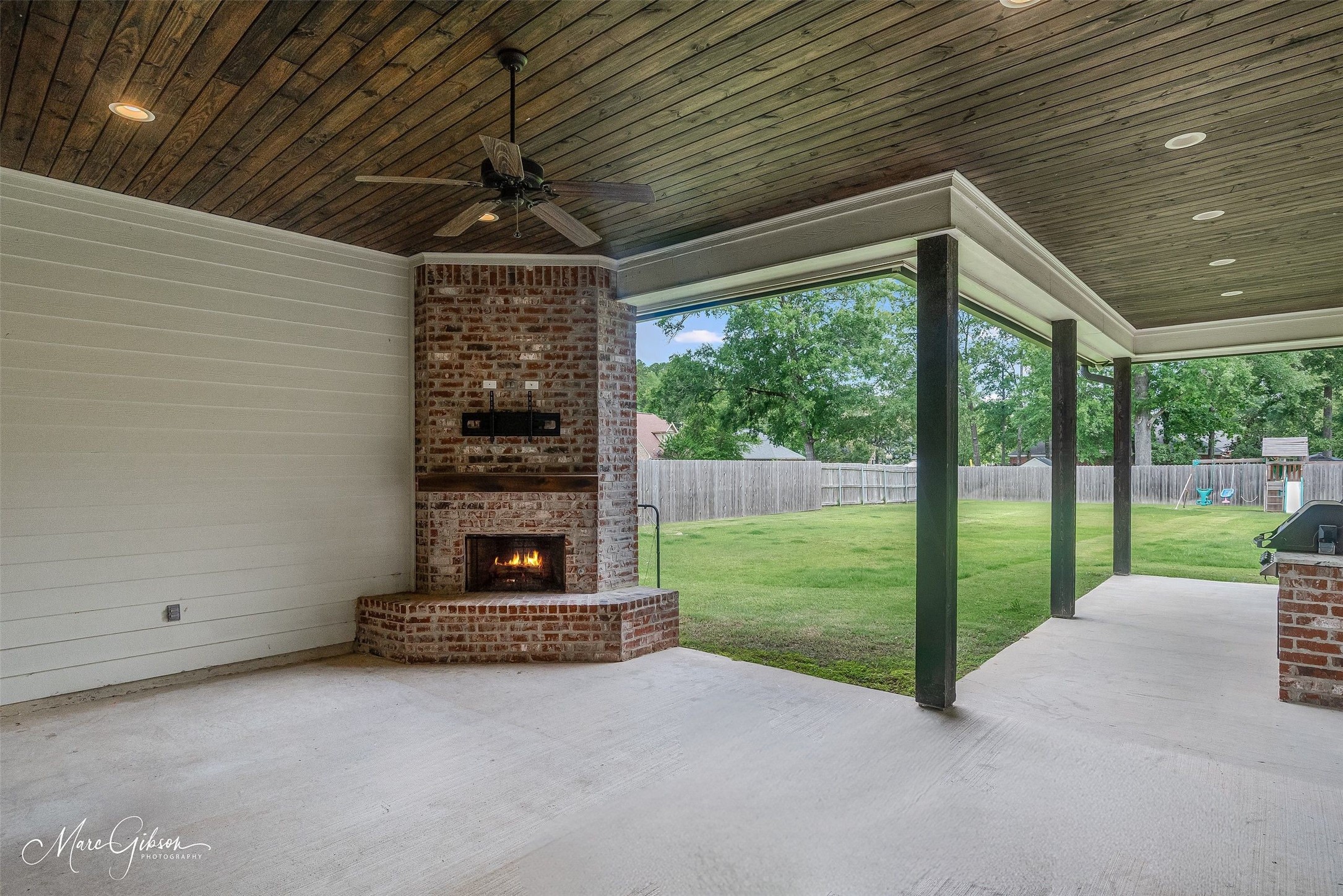 410 Oakwood Trace Court Shreveport LA 71106