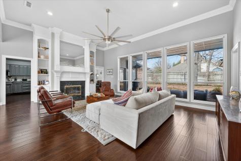 3211 Summergrove Drive Arlington TX 76001