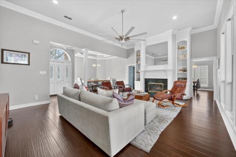 3211 Summergrove Drive Arlington TX 76001
