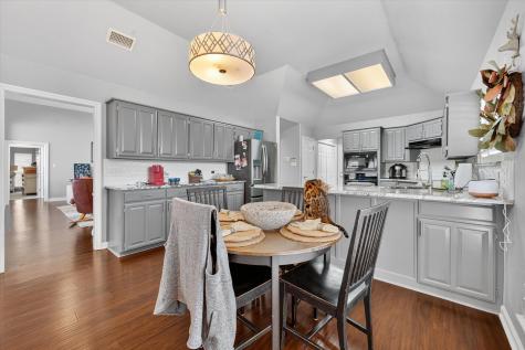 3211 Summergrove Drive Arlington TX 76001