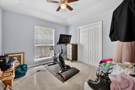 3211 Summergrove Drive Arlington TX 76001