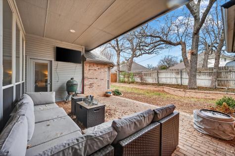 3211 Summergrove Drive Arlington TX 76001
