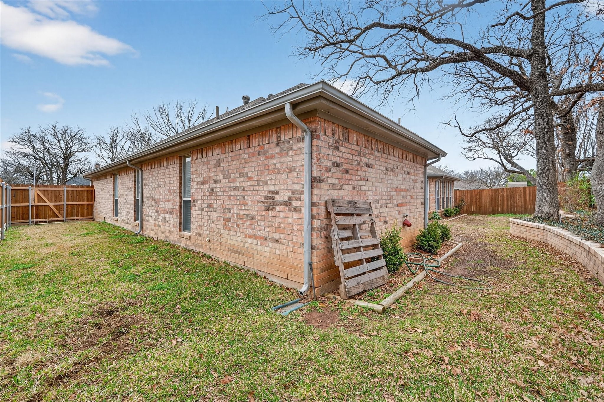 3211 Summergrove Drive Arlington TX 76001