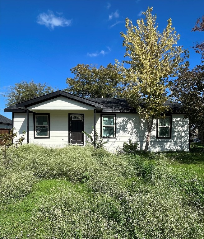 603 Perry Avenue Waxahachie TX 75165