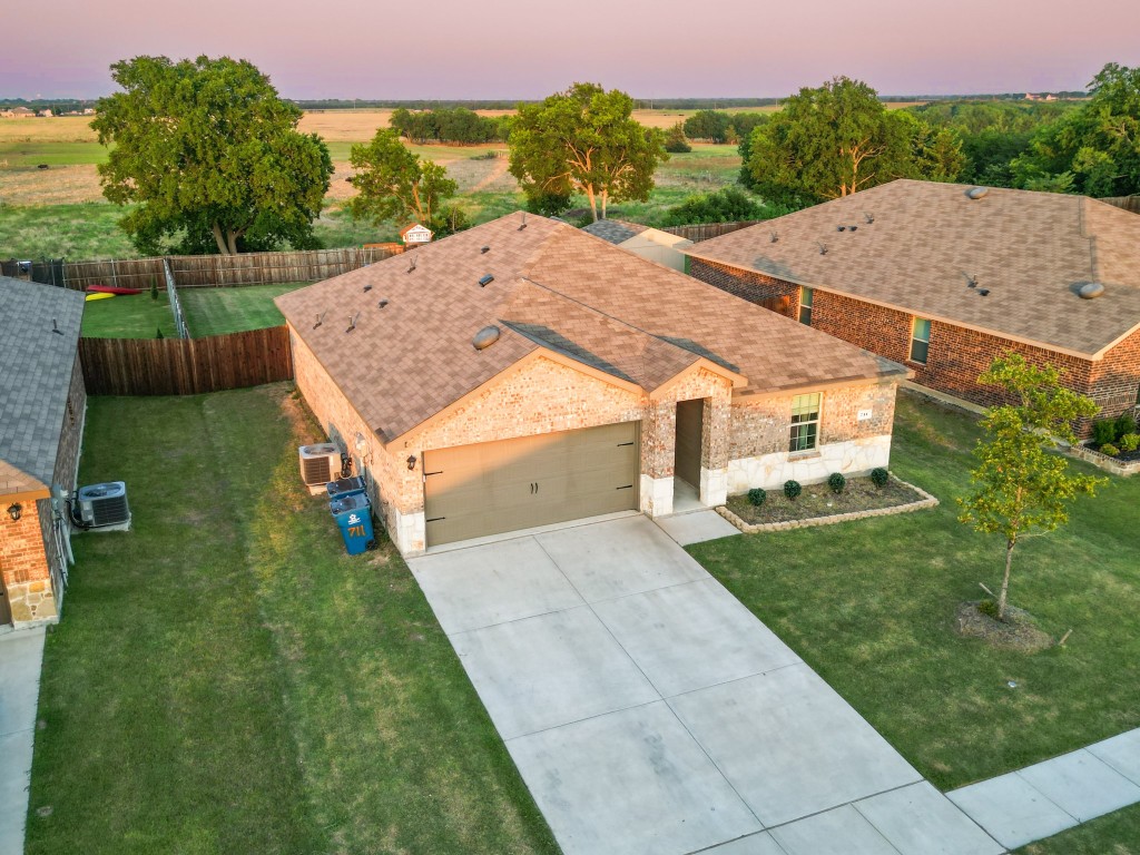 711 Saddle Horn Way Royse City TX 75189