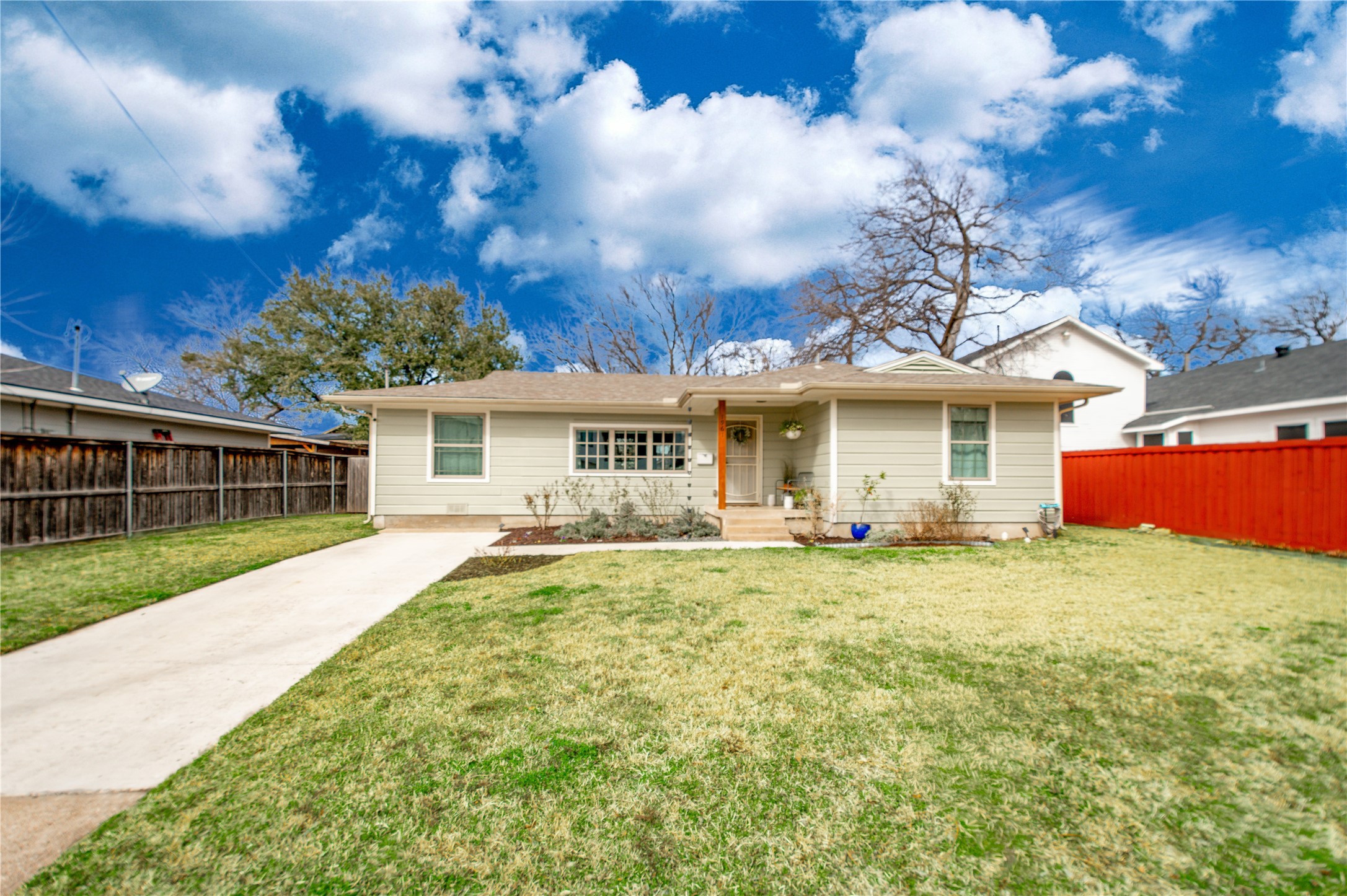 1961 Morris Street Dallas TX 75212