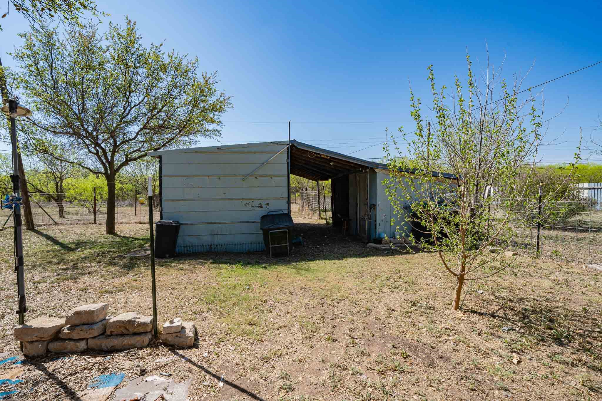 814 Texas Street Stamford TX 79553