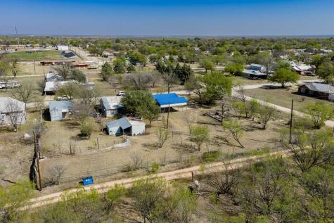 814 Texas Street Stamford TX 79553