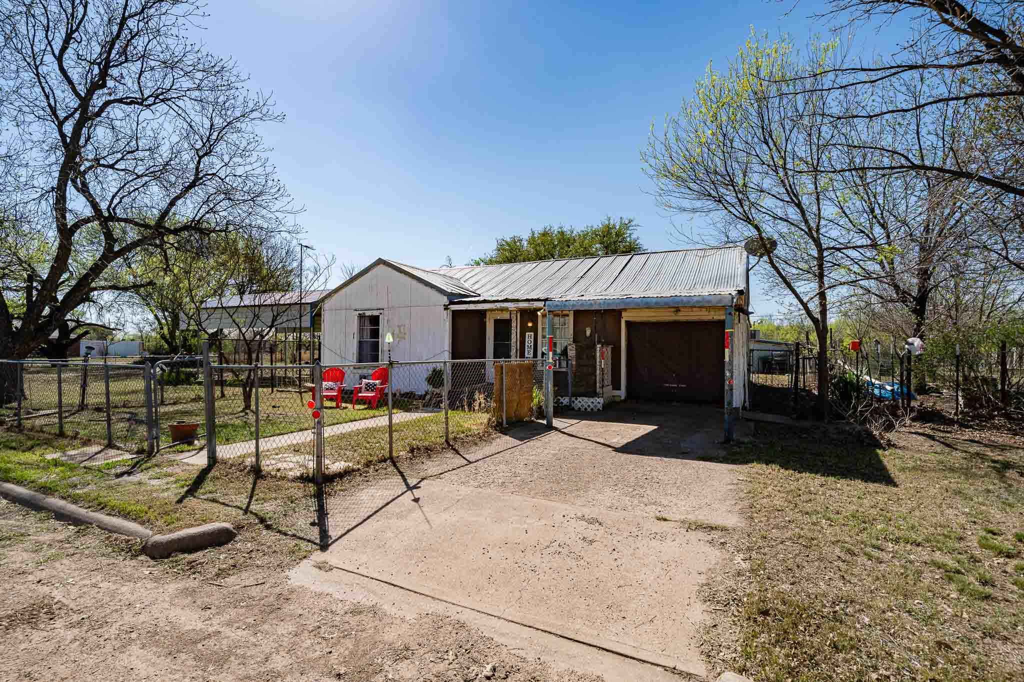 814 Texas Street Stamford TX 79553
