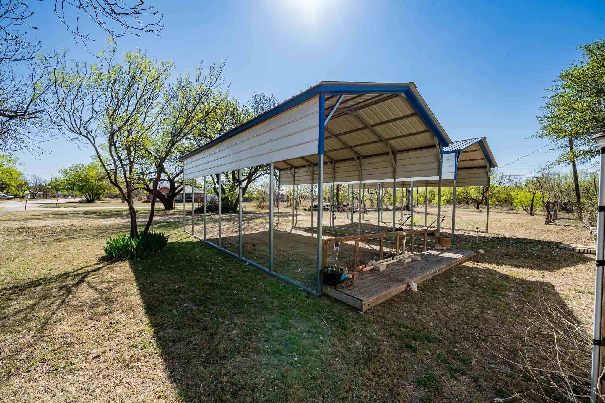 814 Texas Street Stamford TX 79553