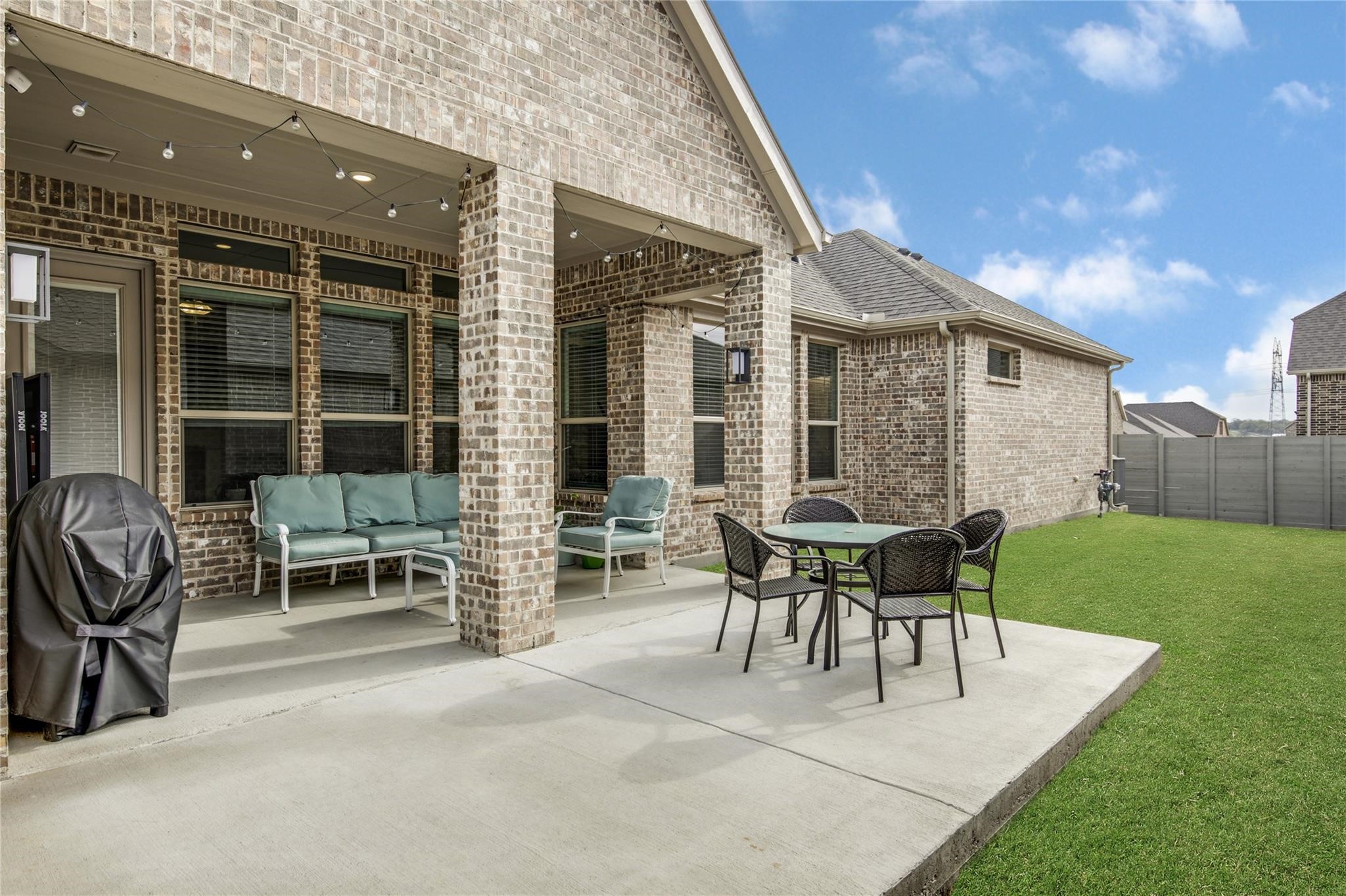 932 Parkside Drive Argyle TX 76226