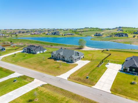 329 Mescalero Street Aledo TX 76008