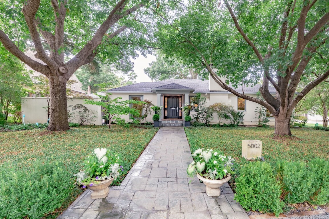 5002 Horseshoe Trail Dallas TX 75209
