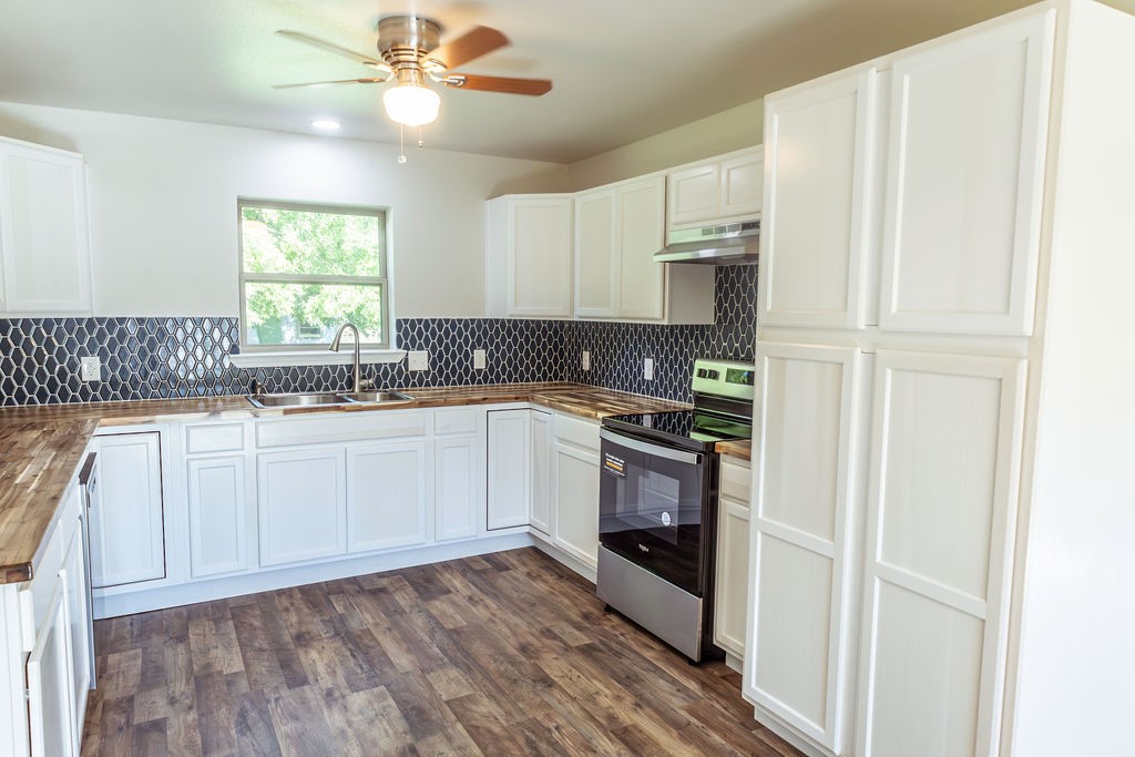 1404 Pecan Street Bonham TX 75418