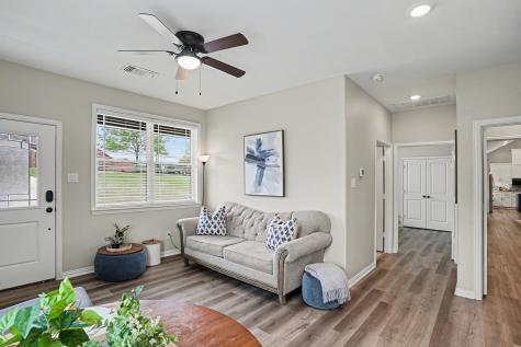 1421 Red Oak Circle Farmersville TX 75442