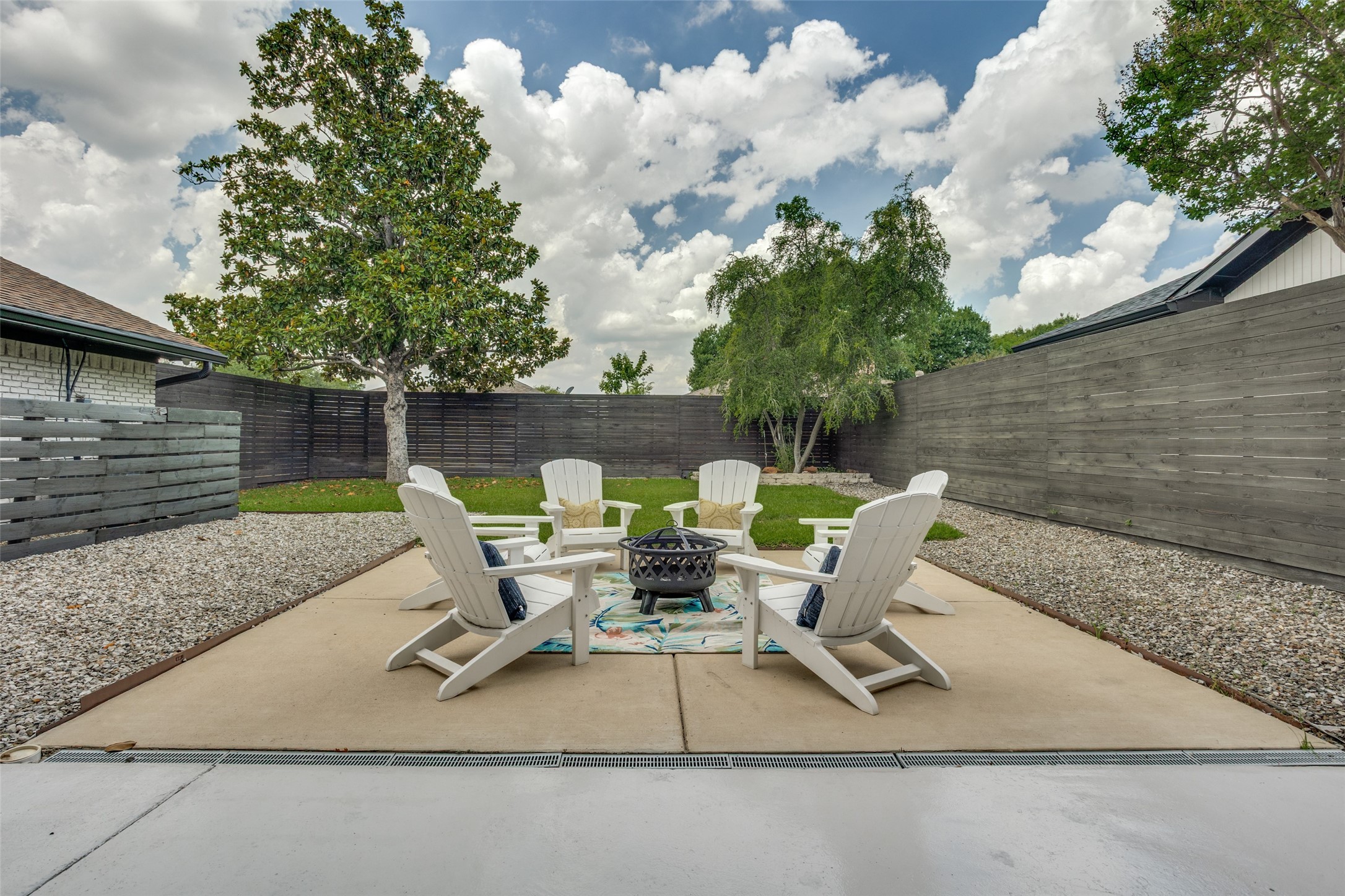 9517 Fallbrook Drive Dallas TX 75243