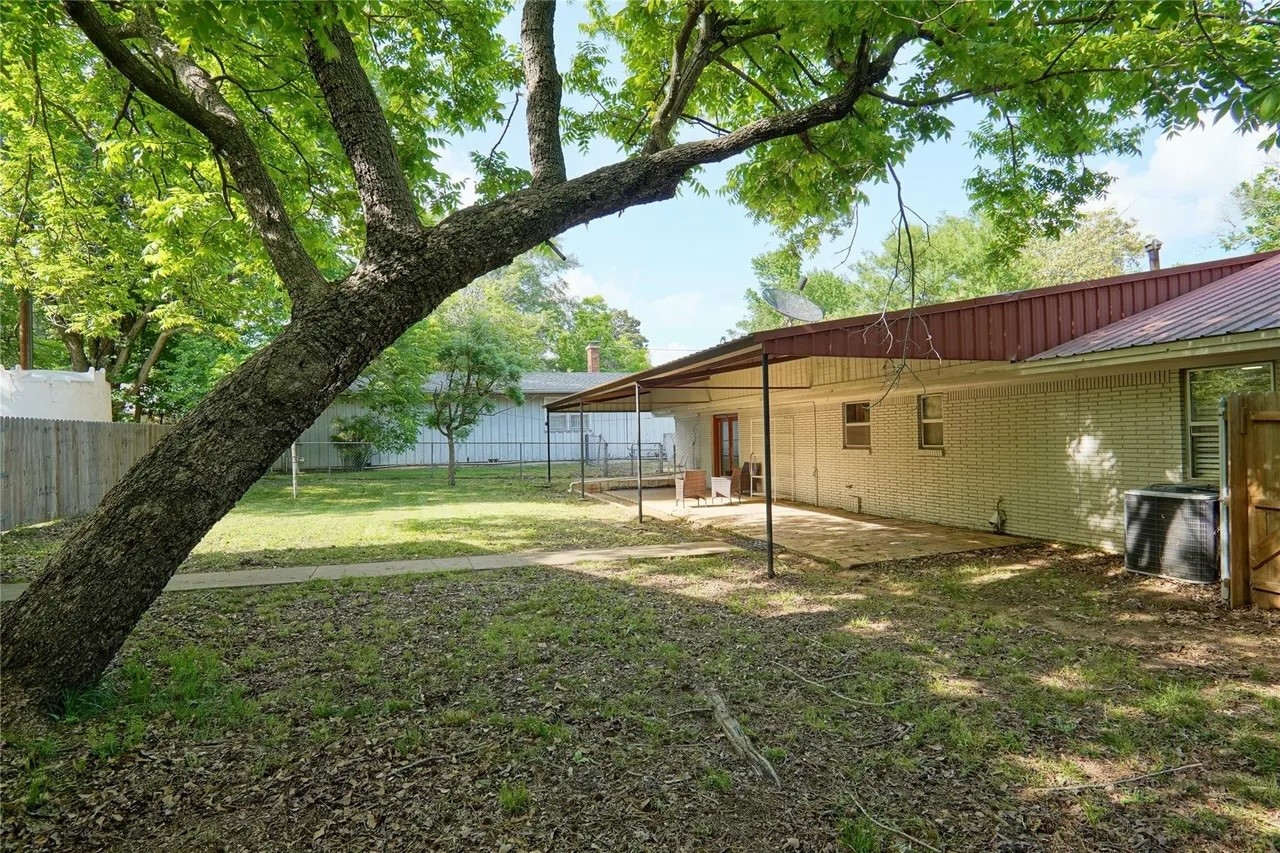 580 33rd Street SE Paris TX 75460