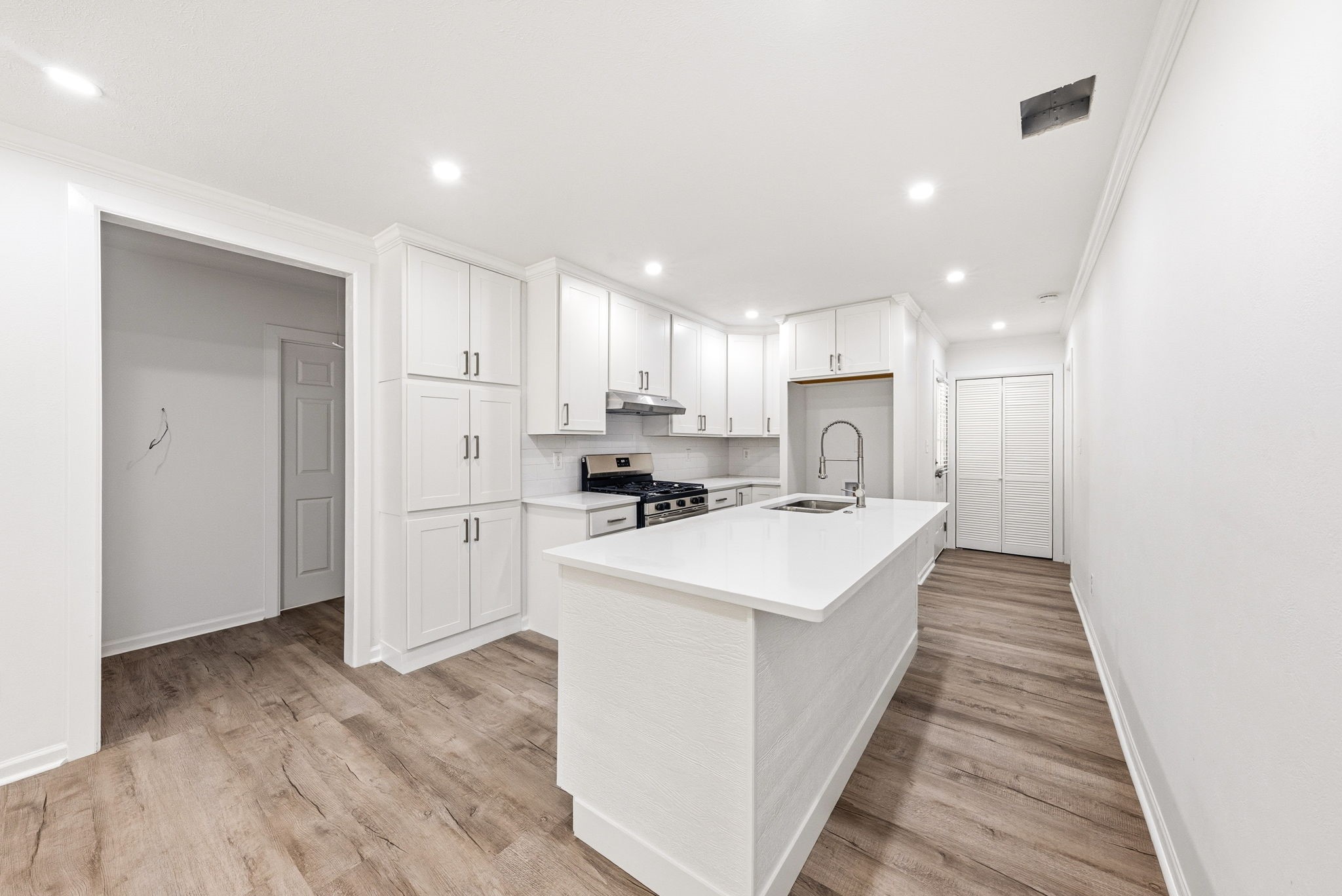 1630 Hansboro Avenue Dallas TX 75224
