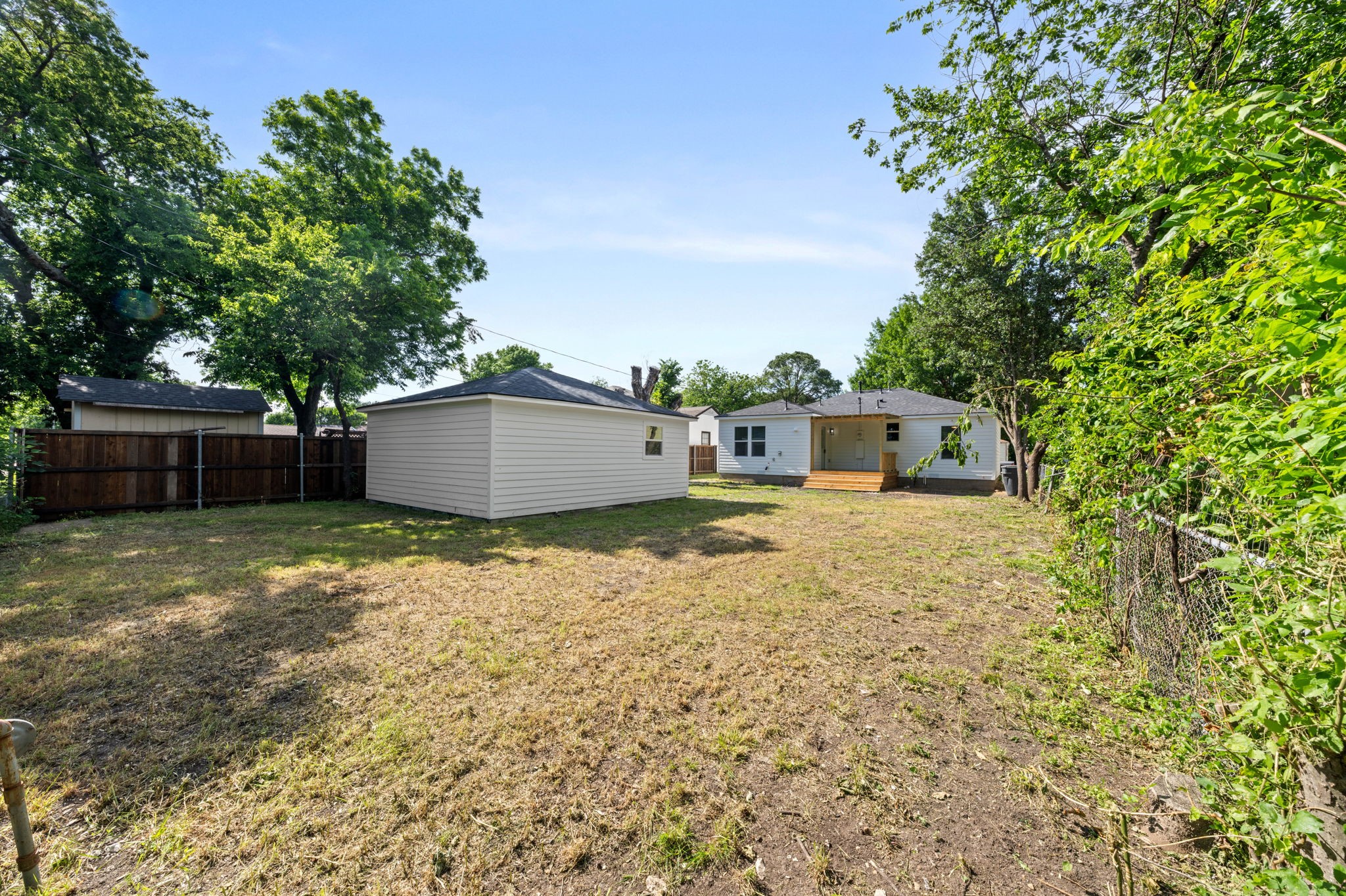 1630 Hansboro Avenue Dallas TX 75224
