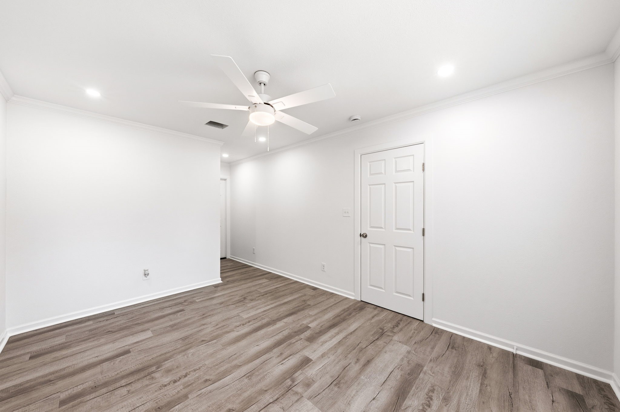 1630 Hansboro Avenue Dallas TX 75224